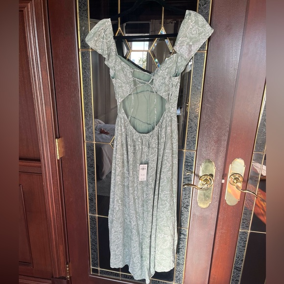 Hollister Dress - Picture 2 of 3